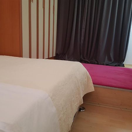 Apartment Milena Омиш Экстерьер фото