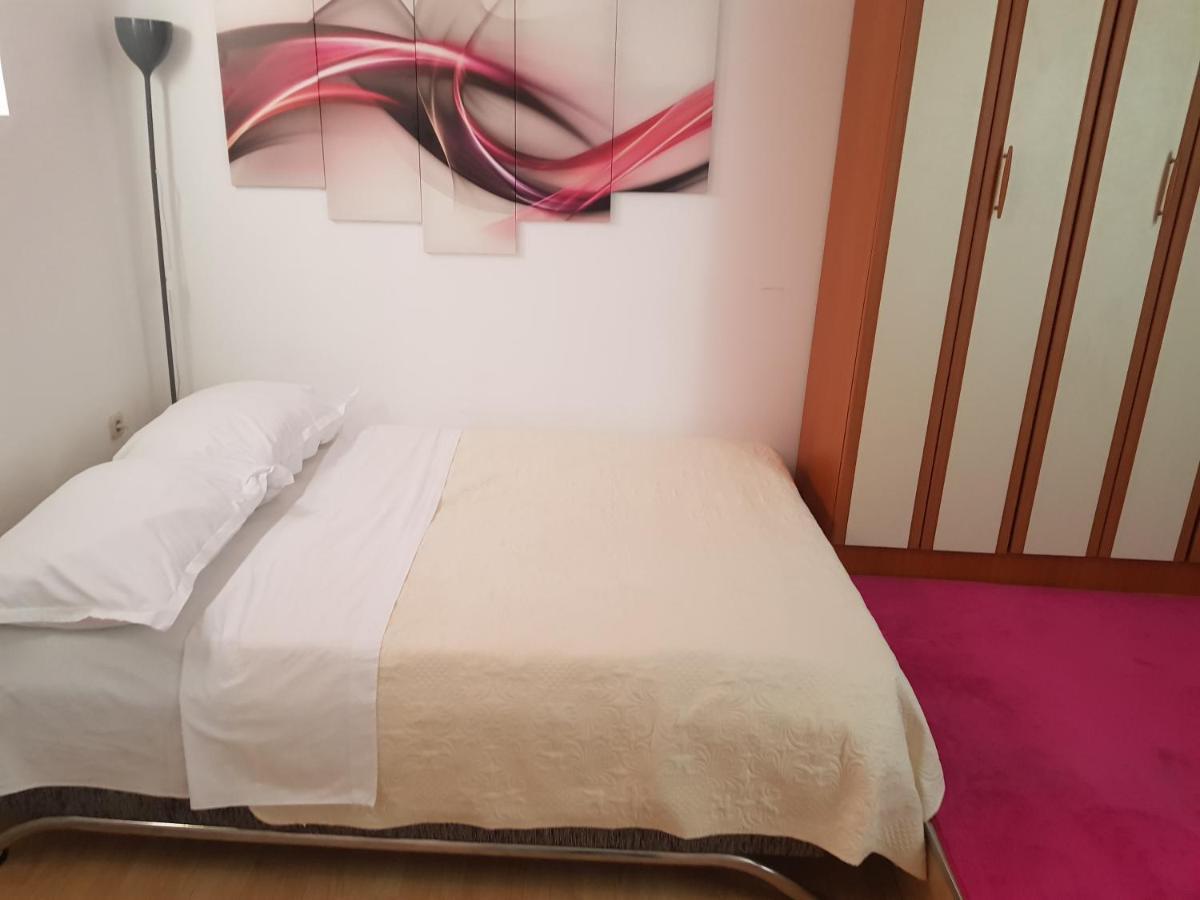 Apartment Milena Омиш Экстерьер фото